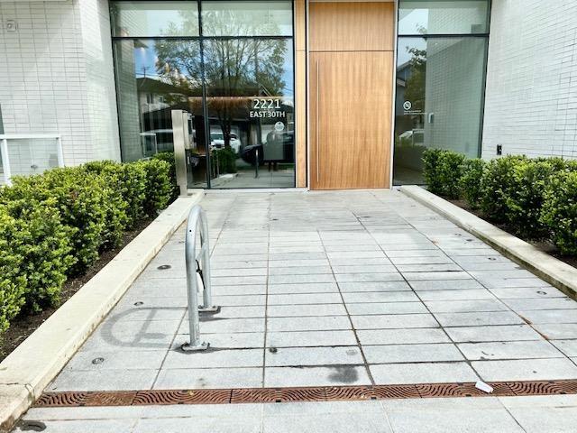 610 - 2221 E 30TH AVENUE