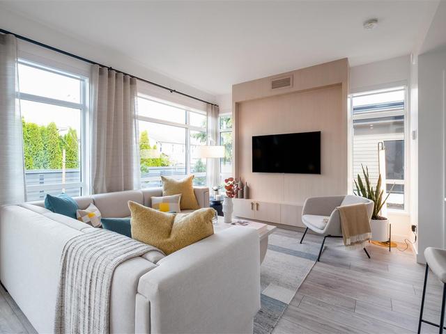 19 - 5191 STEVESTON HIGHWAY