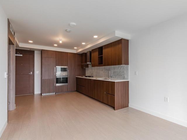 2007 - 433 SW MARINE DRIVE