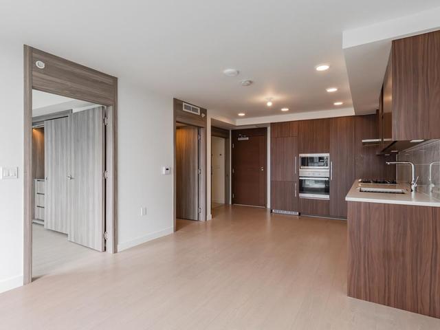 2007 - 433 SW MARINE DRIVE