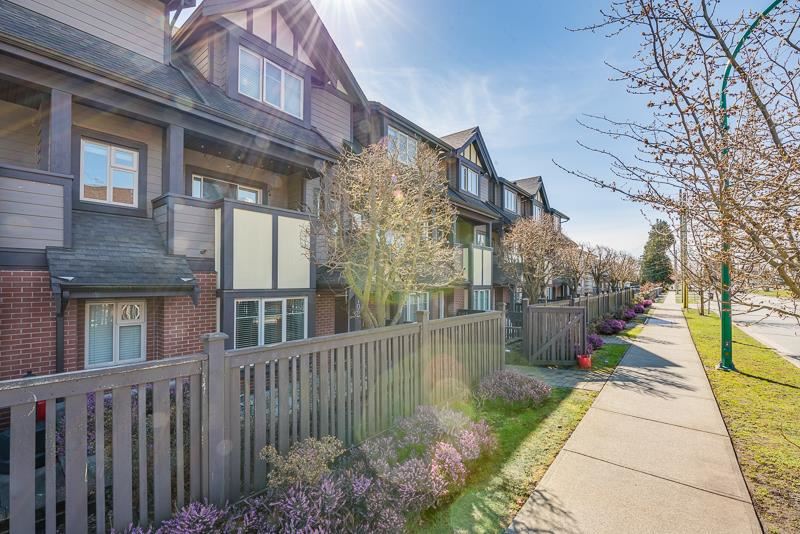 102 7227 ROYAL OAK AVENUE, Burnaby Sold, R2578439 Condos.ca