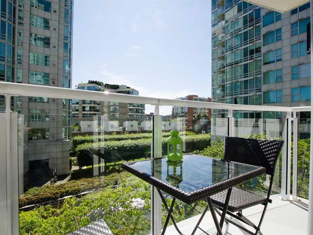 514 - 888 BEACH AVENUE