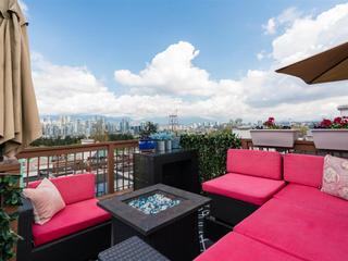 310 - 910 W 8TH AVENUE