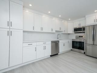 123 - 1202 LONDON STREET