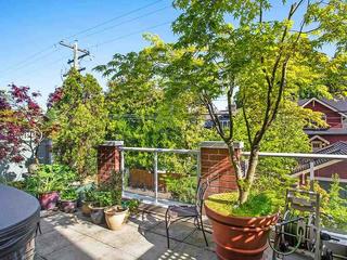 211 - 2929 W 4TH AVENUE
