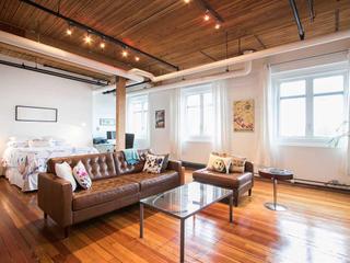 325 - 2556 E HASTINGS STREET