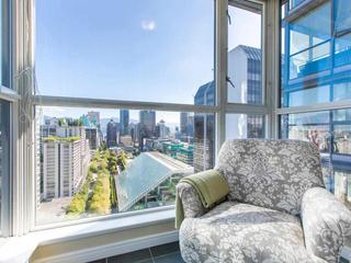 2605 - 1068 HORNBY STREET