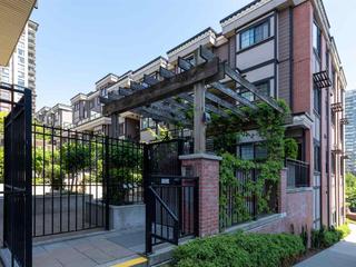 43 - 838 ROYAL AVENUE