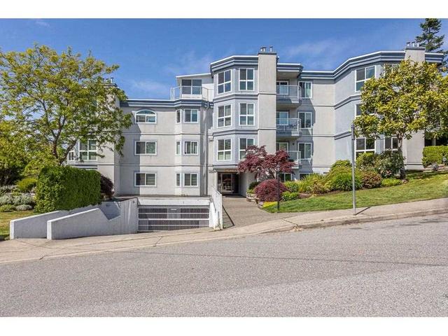 101 - 15941 MARINE DRIVE