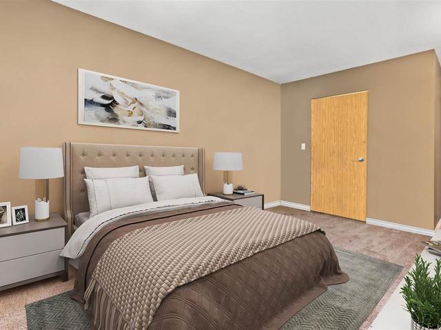 415 - 9672 134 STREET