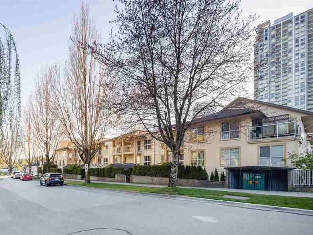 30 - 9977 138 STREET