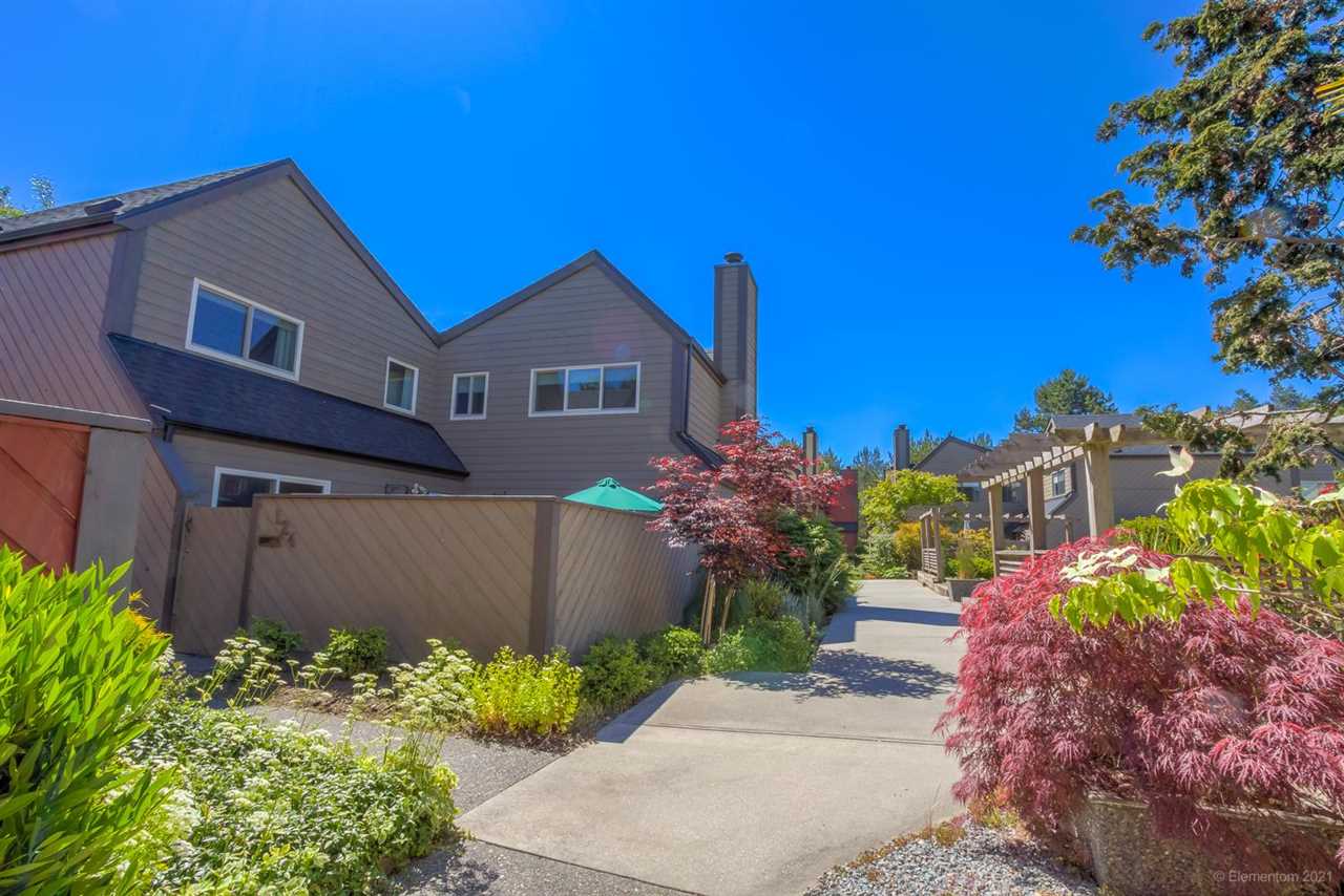 124 5421 10 AVENUE, Delta Sold, R2591489 Condos.ca