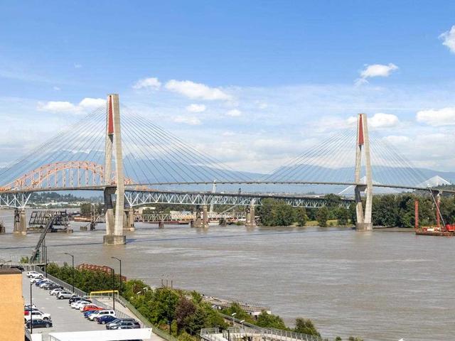 1109 - 668 COLUMBIA STREET