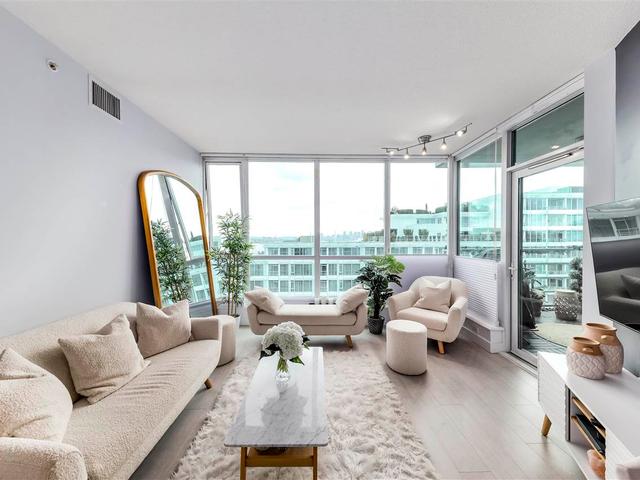 903 - 138 E ESPLANADE