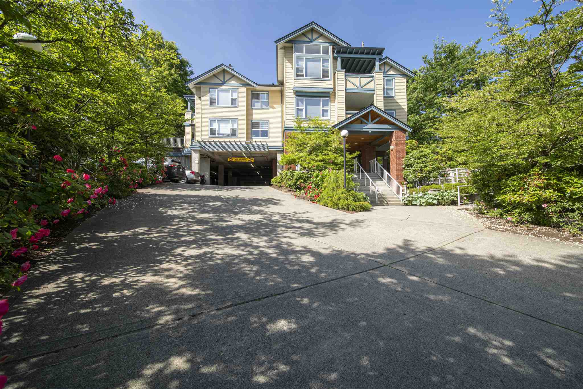 304 5281 OAKMOUNT CRESCENT, Burnaby Unavailable, R2593187 Condos.ca
