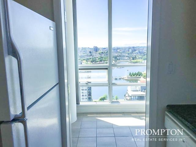 3201 - 1201 MARINASIDE CRESCENT