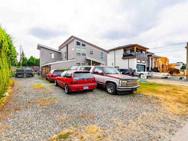 32224 PINEVIEW AVENUE