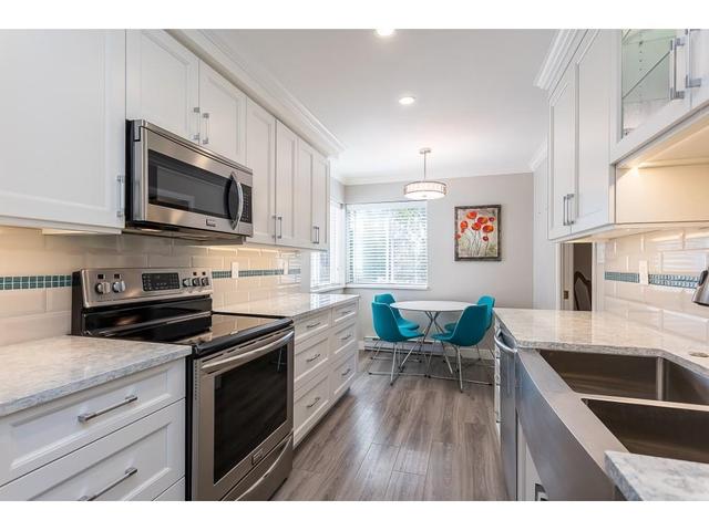 102 - 3088 FLINT STREET
