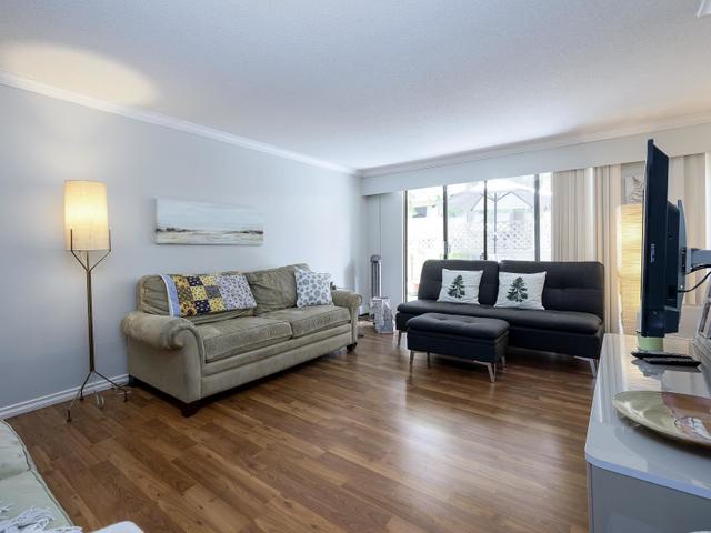 4 - 2445 KELLY AVENUE