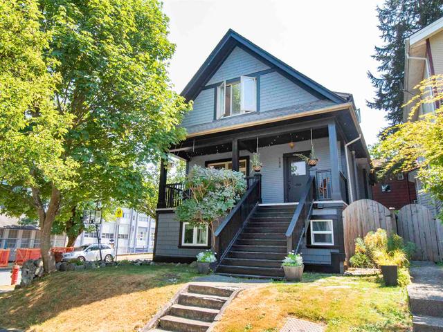298 E 22ND AVENUE