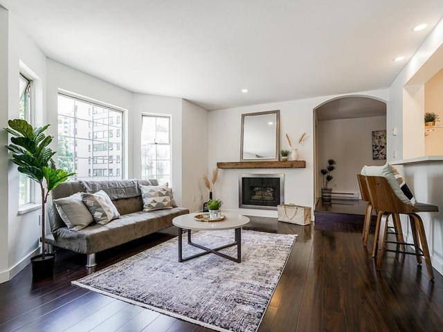 305 - 828 GILFORD STREET