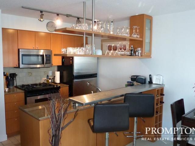 1706 - 1438 RICHARDS STREET