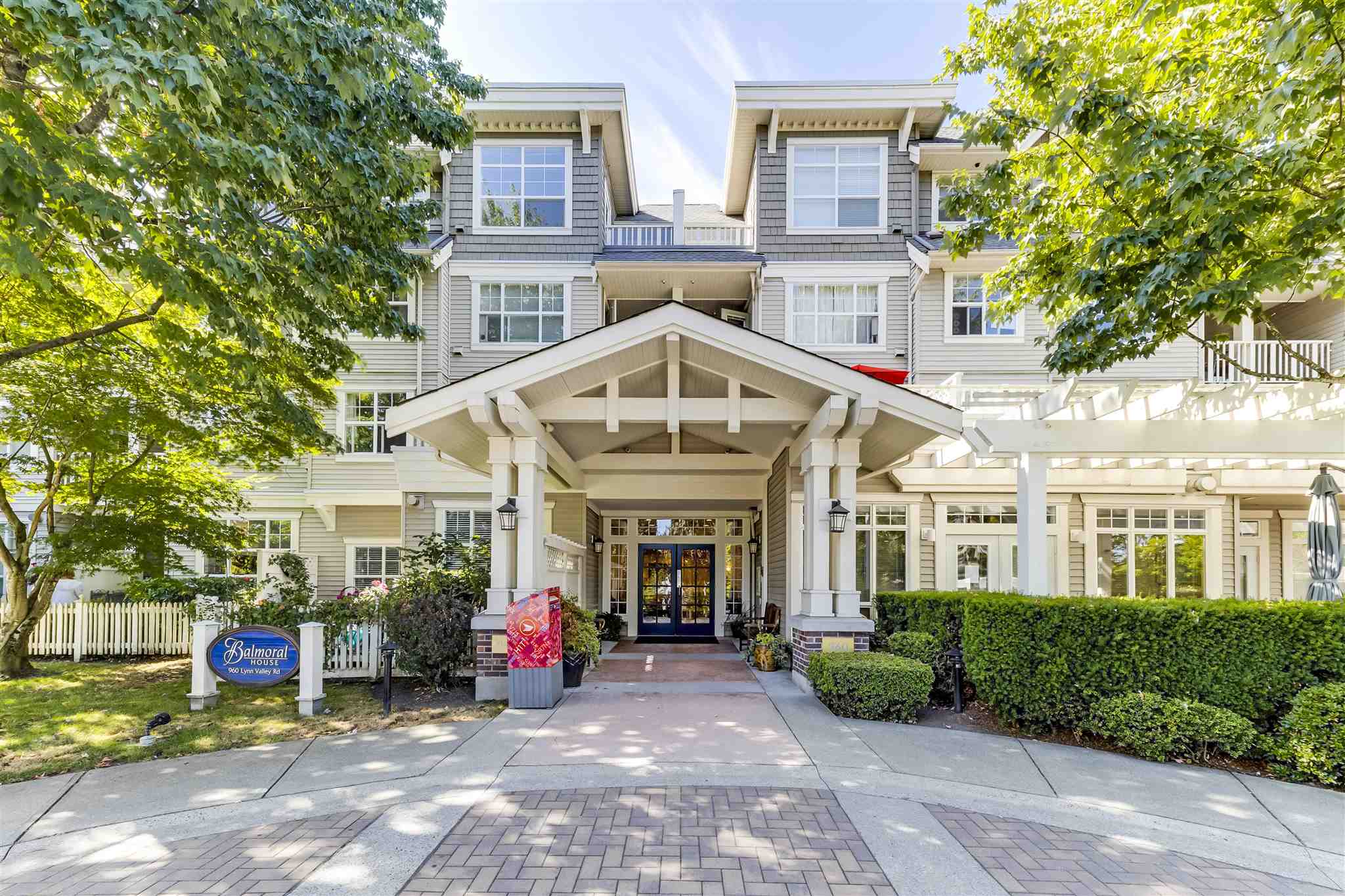 417 960 LYNN VALLEY ROAD, North Vancouver Unavailable, R2605110