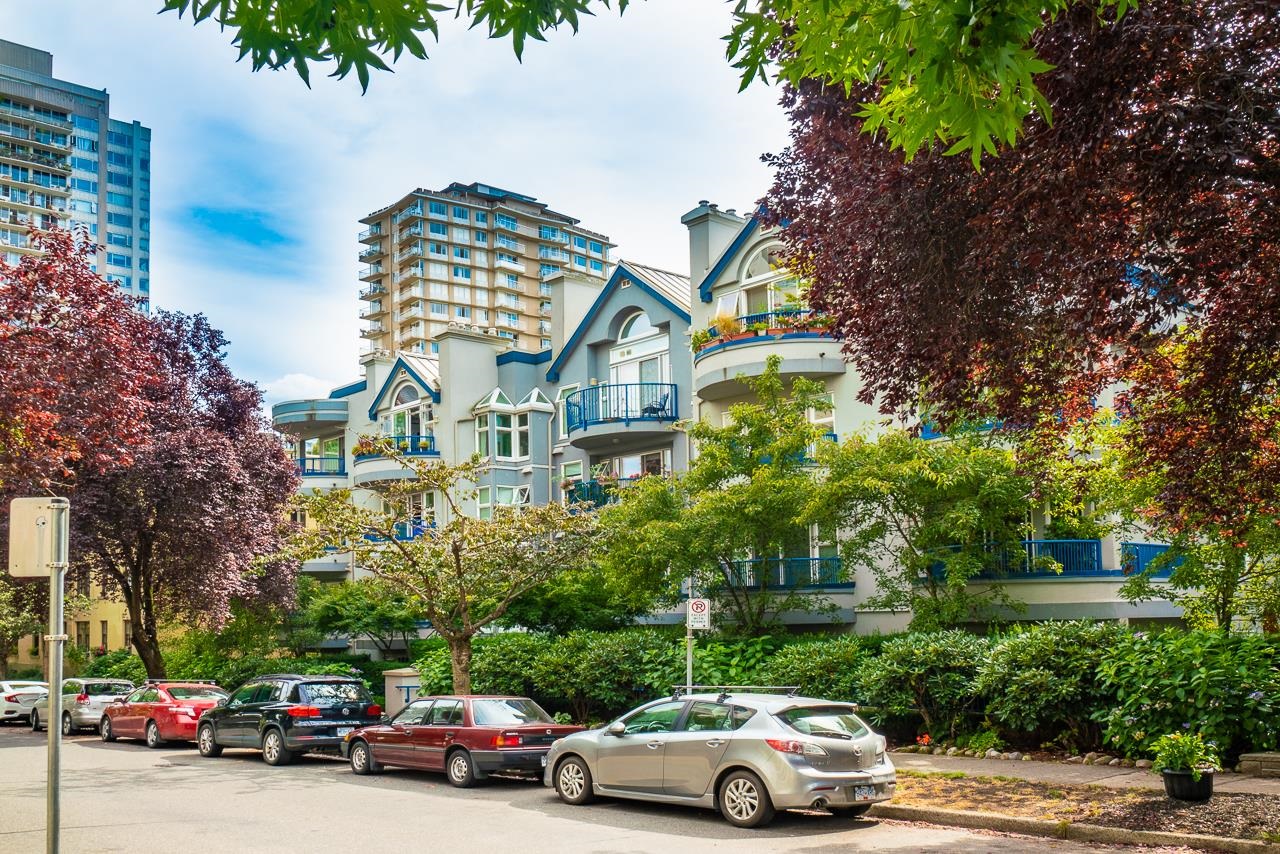 204 1924 COMOX STREET, Vancouver Sold, R2608597 Condos.ca