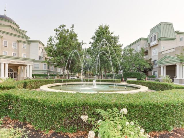 120 - 2960 PRINCESS CRESCENT