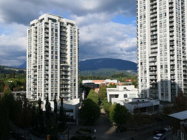 904 - 2978 GLEN DRIVE