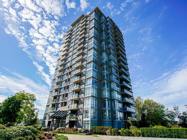 1904 - 555 DELESTRE AVENUE