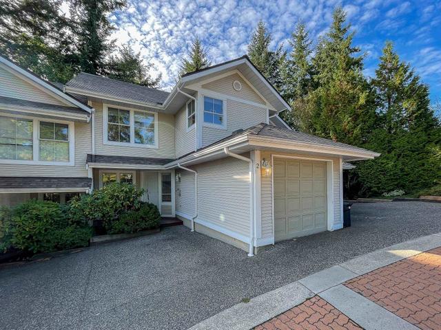 2 - 2590 PANORAMA DRIVE
