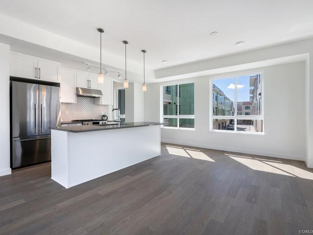 37 - 10233 RIVER DRIVE