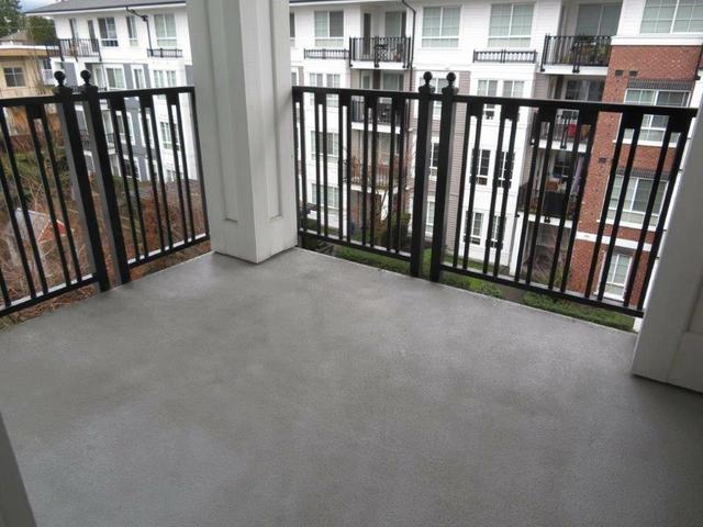 413 - 553 FOSTER AVENUE