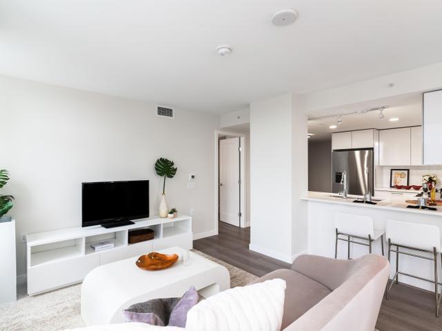 609 - 8699 HAZELBRIDGE WAY