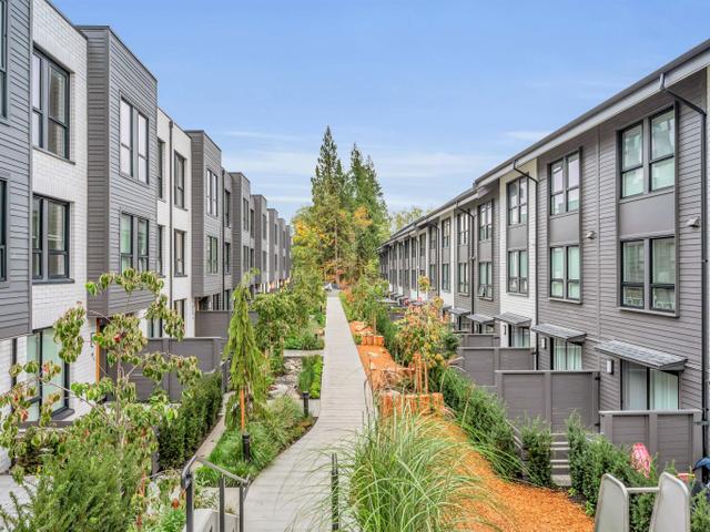 12 - 9278 SLOPES MEWS
