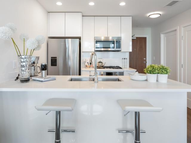 613 - 8699 HAZELBRIDGE WAY