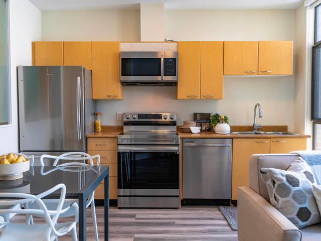 507 - 1249 GRANVILLE STREET