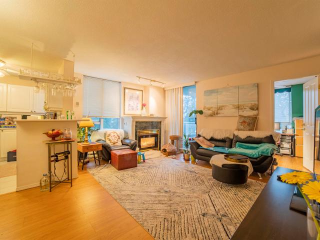 305 - 7077 BERESFORD STREET