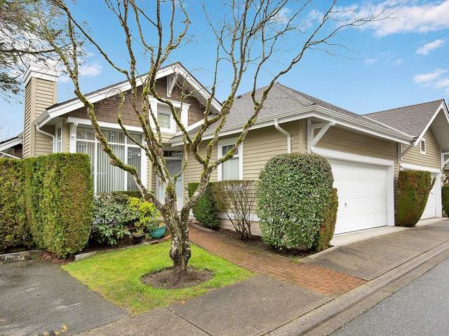 9 - 5240 OAKMOUNT CRESCENT