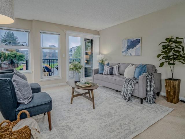 215 - 1870 E SOUTHMERE CRESCENT