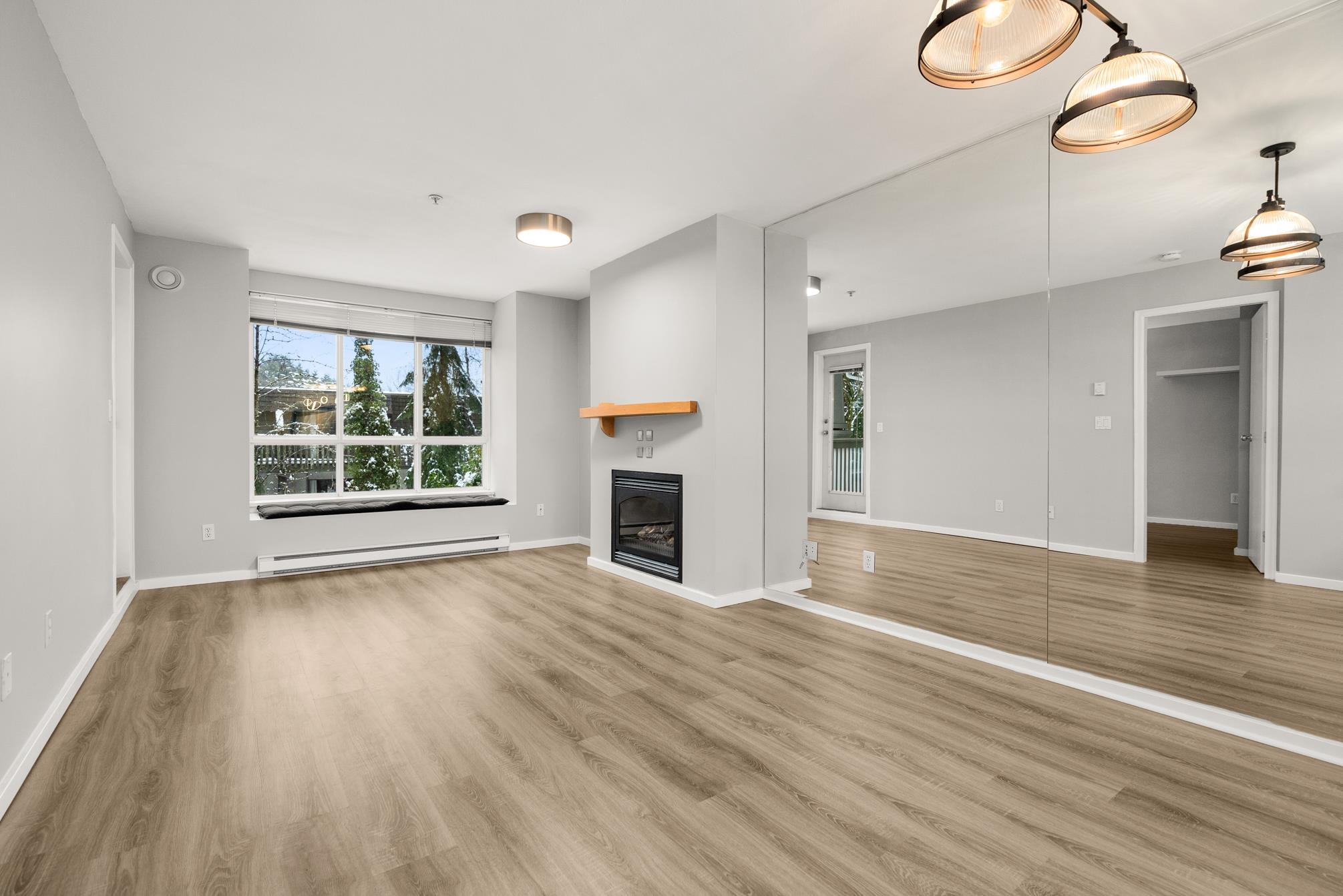 213 1111 LYNN VALLEY ROAD, North Vancouver Leased, R2644999 Condos.ca