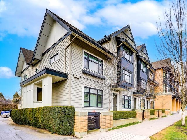 4937 MACKENZIE STREET