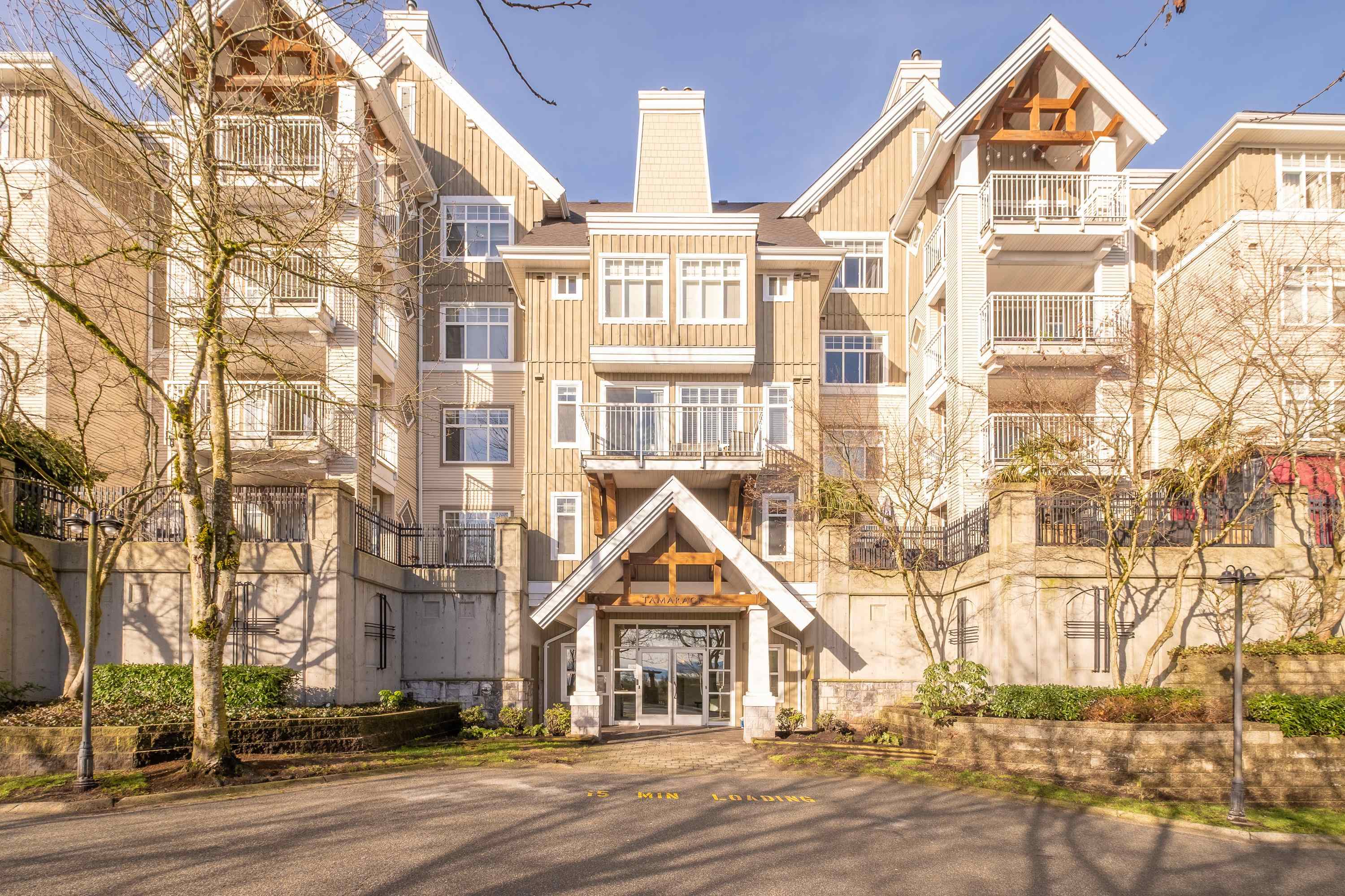 109 1428 PARKWAY BOULEVARD, Coquitlam Sold, R2653245 Condos.ca