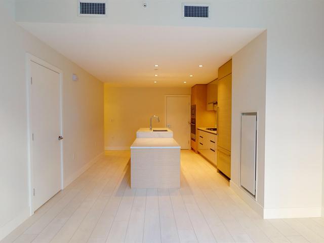 3530 - 3530 SAWMILL CRESCENT