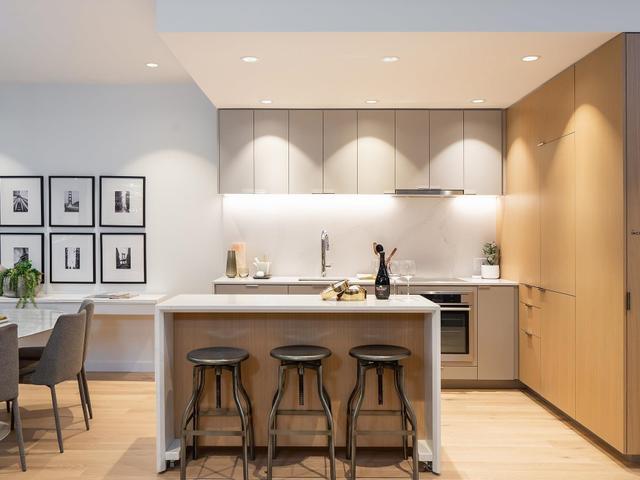 603 - 239 KEEFER STREET