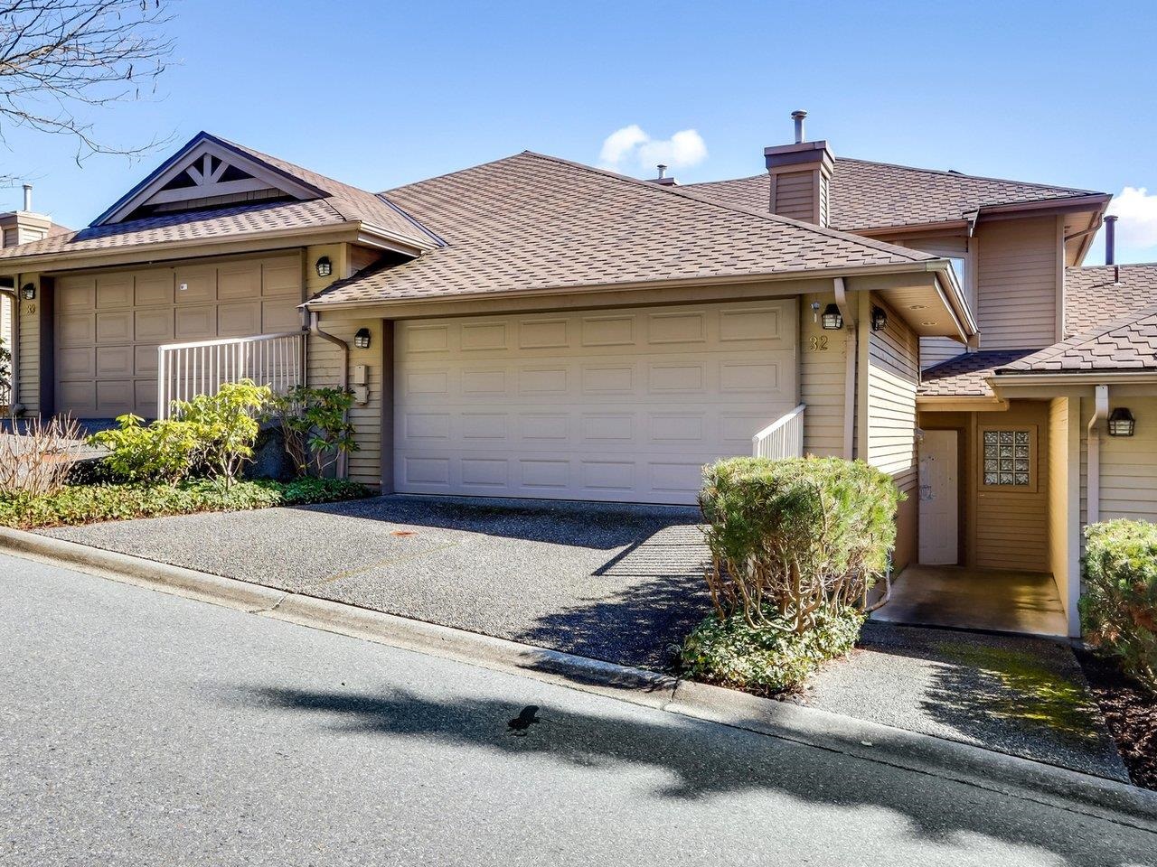 32 2979 PANORAMA DRIVE, Coquitlam Terminated, R2666987 Condos.ca