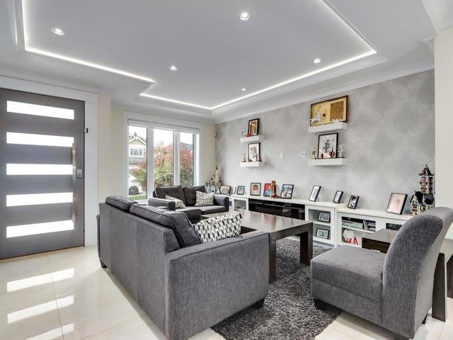 2408 MCKESSOCK AVENUE