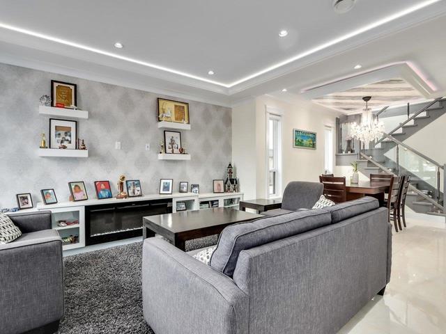 2408 MCKESSOCK AVENUE