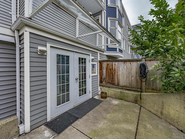 202 - 526 THIRTEENTH STREET